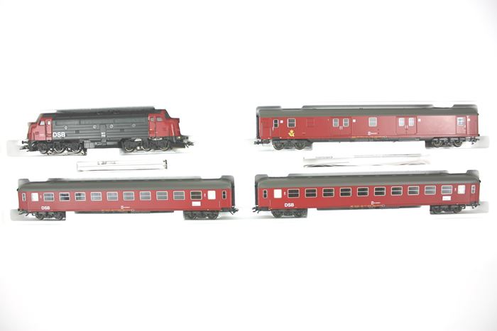 Märklin 28524 DSB hurtigtog