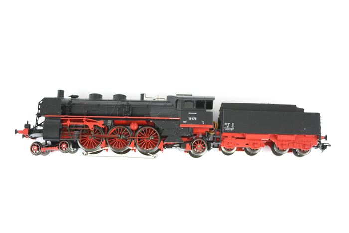 Märklin 29855 DR BR 18 damplokomotiv, AC digital med lyd