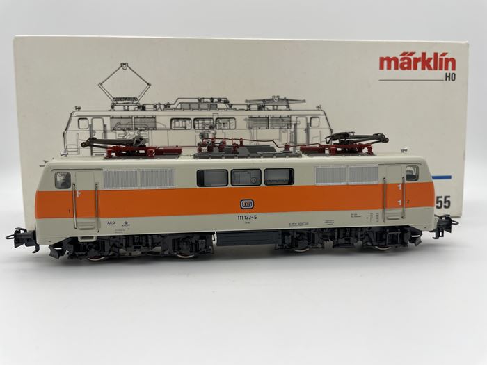 Märklin 3355 DB BR 111 elektrolokomotiv 'nærtrafik', AC analog