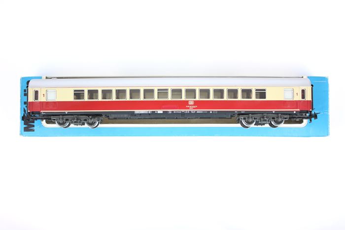 Märklin 4096 DB TEE 1. kl. passagervogn