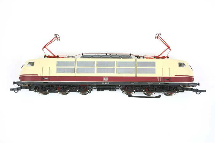 Roco 68600 DB BR 103 elektrisk lokomotiv, AC digital