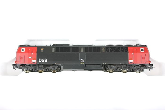 Roco 68713 DSB MZ 1414 diesellokomotiv, AC digital med lyd
