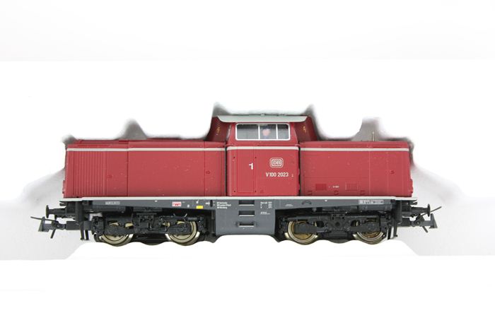 Roco 68826 DB V 100 diesellokomotiv, AC digital