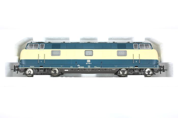 Roco 68842 DB BR 221 diesellokomotiv, AC digital
