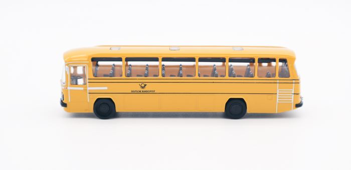 Schuco Mercedes Benz O 302 'Deutsche Bundespost' bus