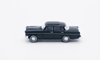 Mercedes Benz 220, sort